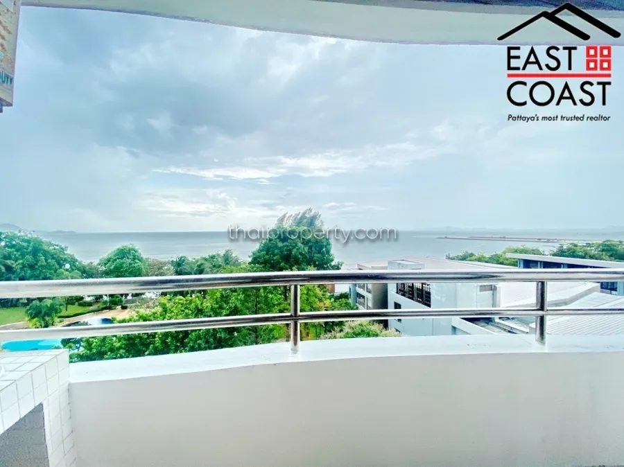 Krisada Cliff & Park Condo photo 10