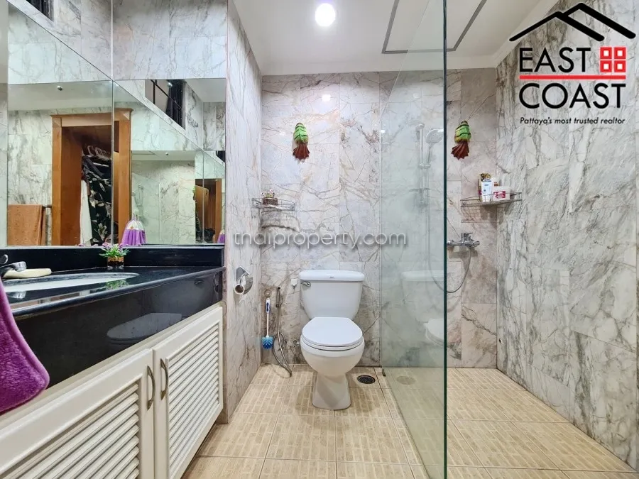 Jomtien Complex photo 19