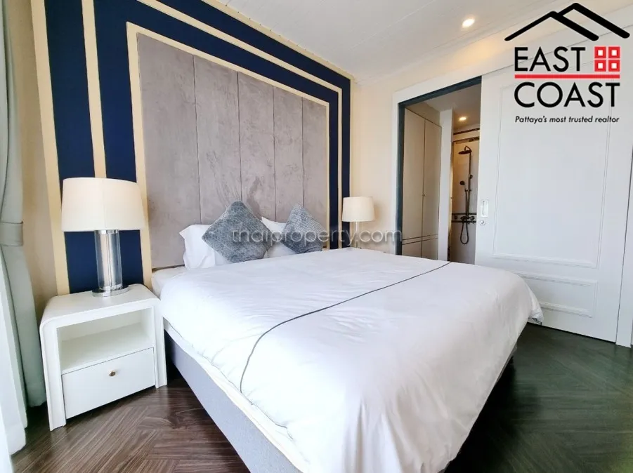 Grand Florida Beachfront Condo Resort Pattaya photo 24