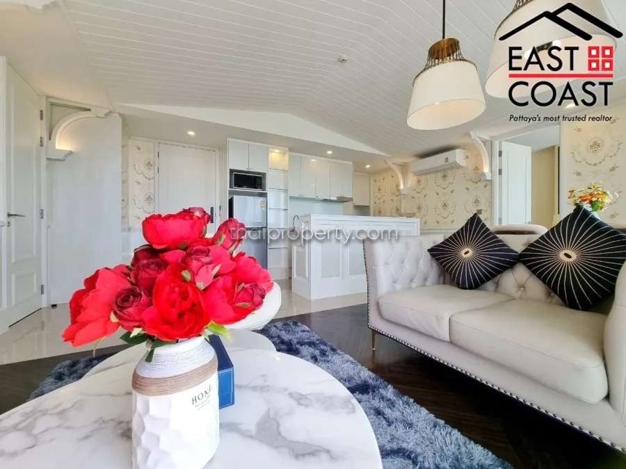 Grand Florida Beachfront Condo Resort Pattaya