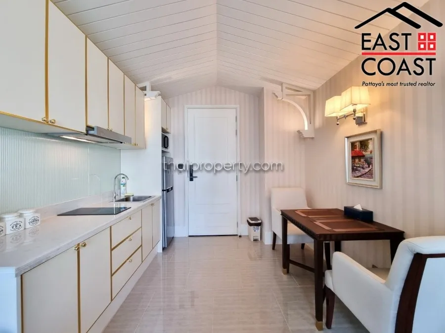 Grand Florida Beachfront Condo Resort Pattaya photo 5