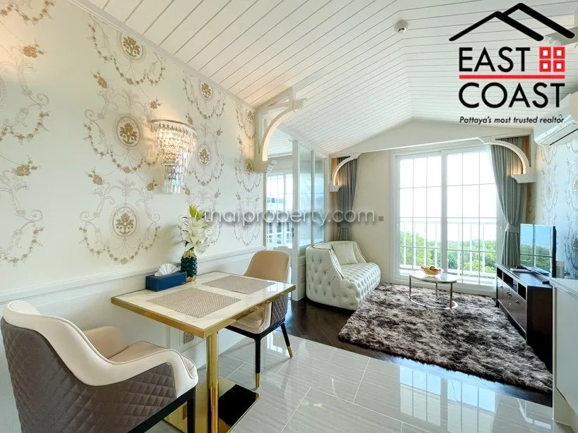 Grand Florida Beachfront Condo Resort Pattaya photo 4