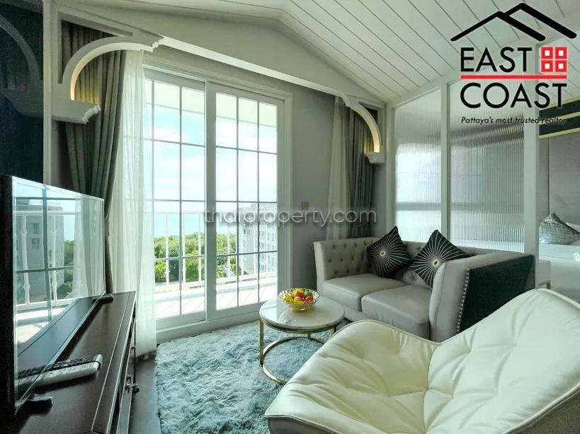 Grand Florida Beachfront Condo Resort Pattaya