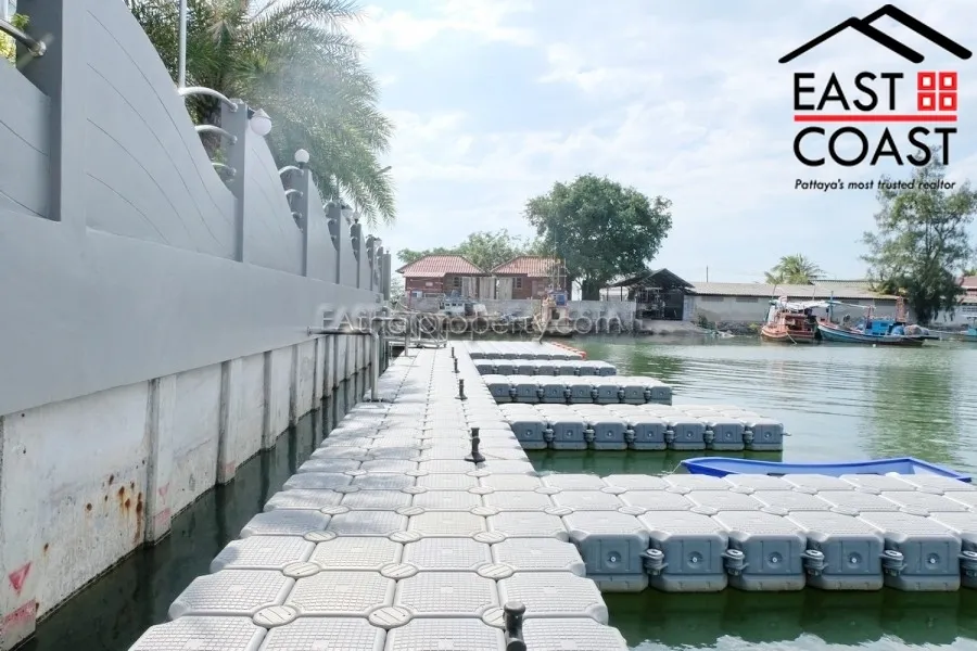 Whale Marina Condominium photo 17