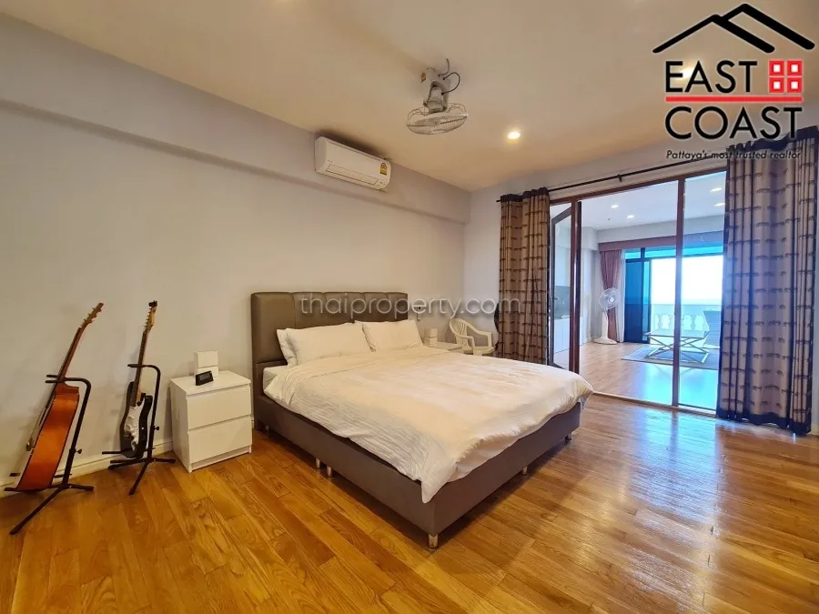 Jomtien Complex photo 20