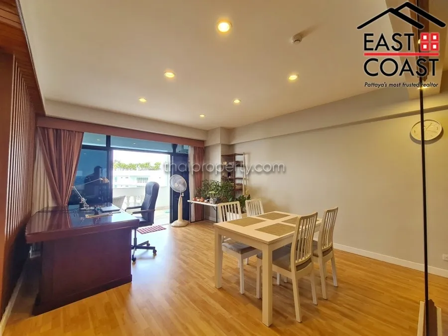 Jomtien Complex photo 12