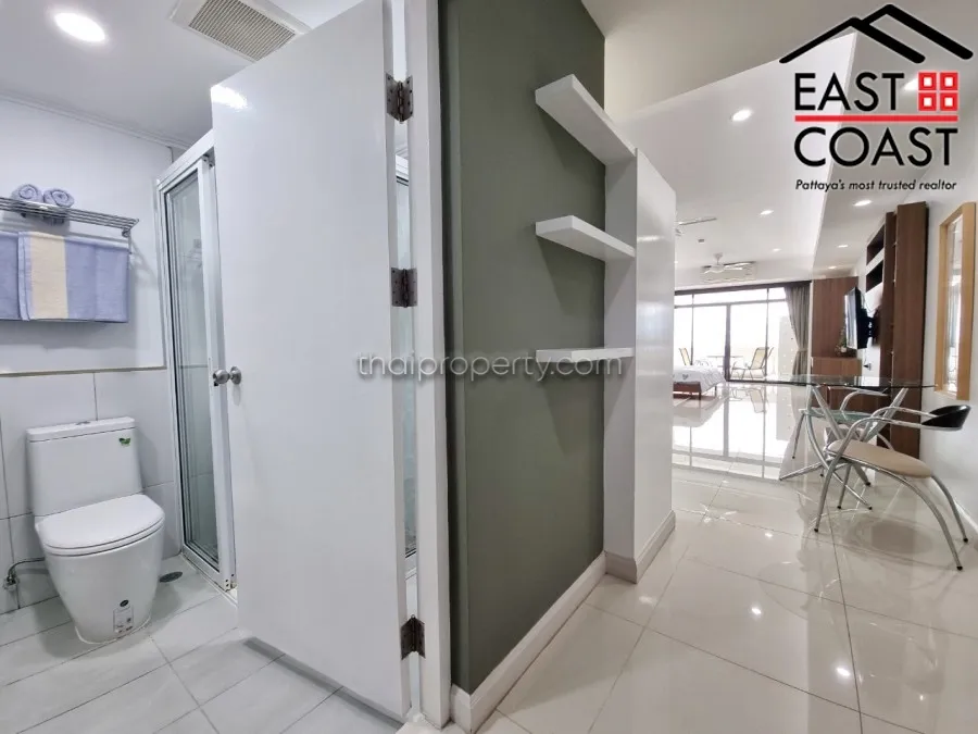 Jomtien Complex photo 12