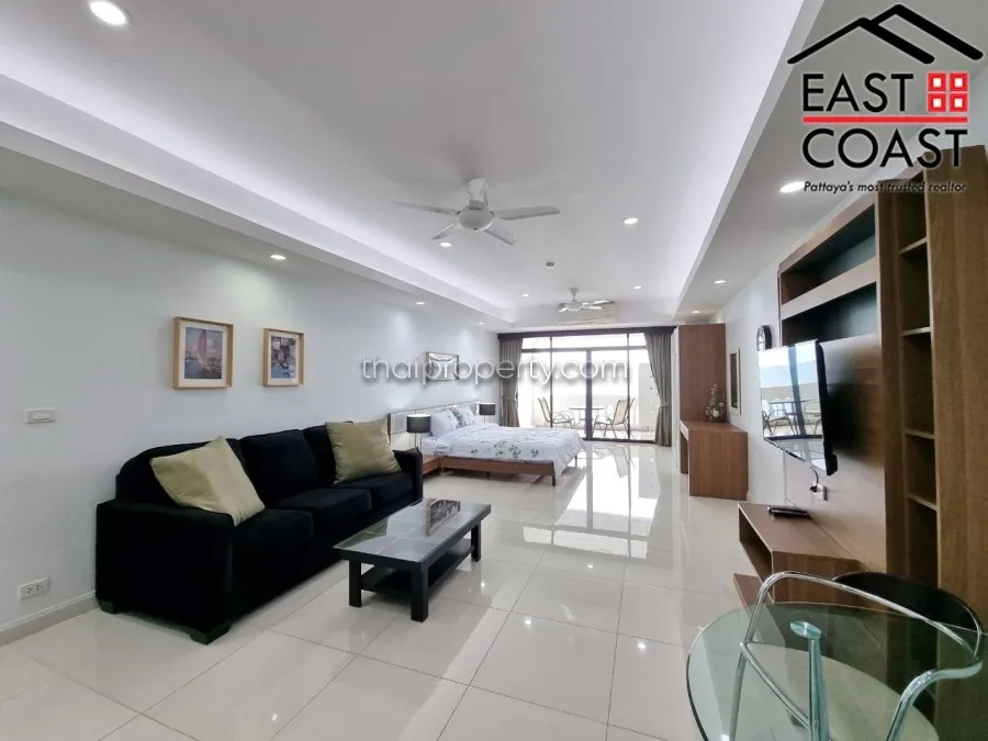 Jomtien Complex photo 4