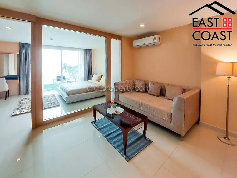 Beachfront Jomtien Residence