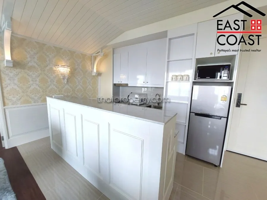 Grand Florida Beachfront Condo Resort Pattaya photo 10