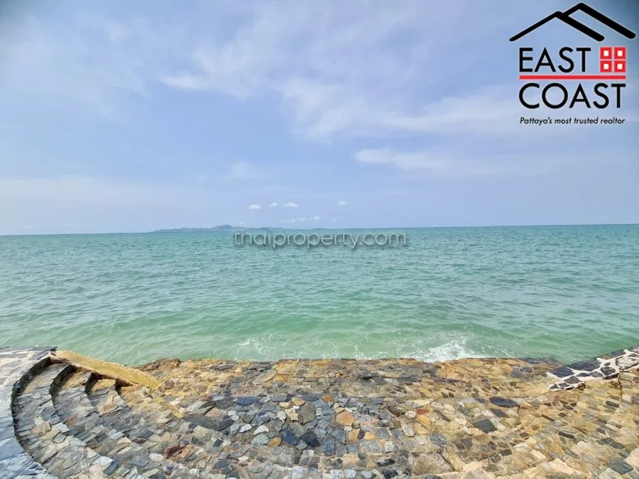 Royal Cliff photo 65