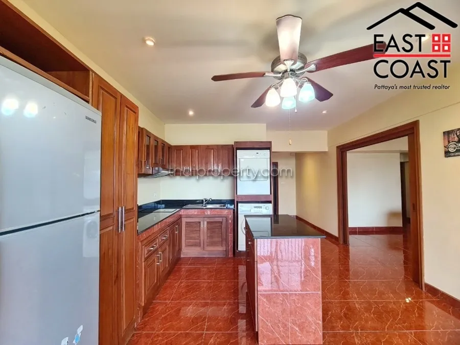 Sombat Condo photo 8