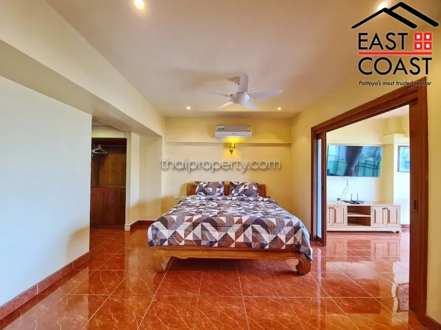Sombat Condo photo 12