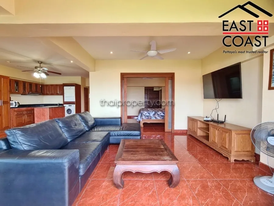 Sombat Condo photo 3