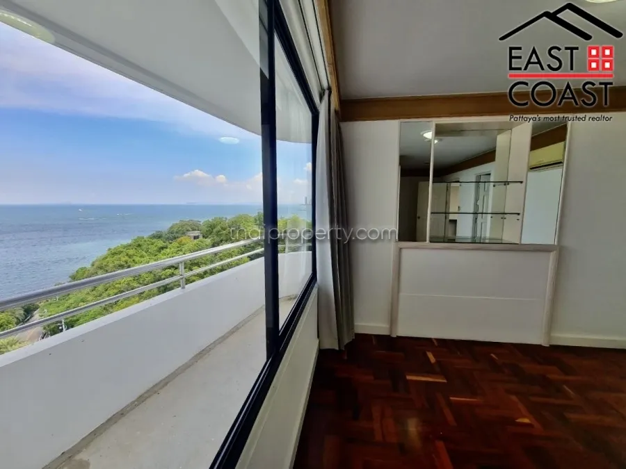 Royal Cliff photo 35