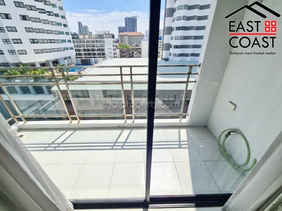 Neo Condo photo 14