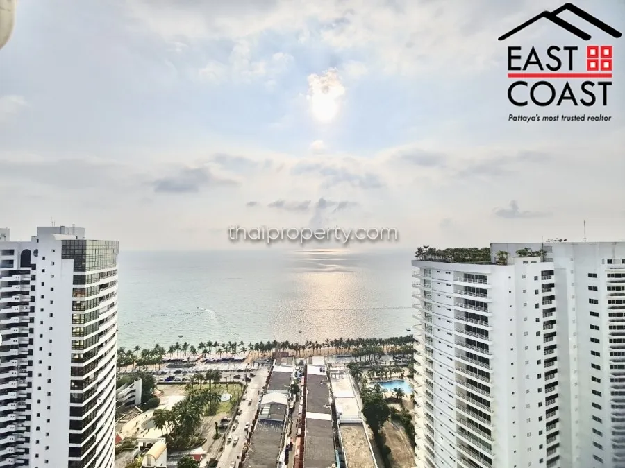 Jomtien Complex photo 7