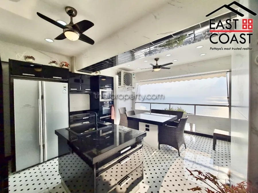 Jomtien Complex