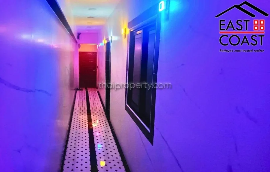 Jomtien Complex photo 21