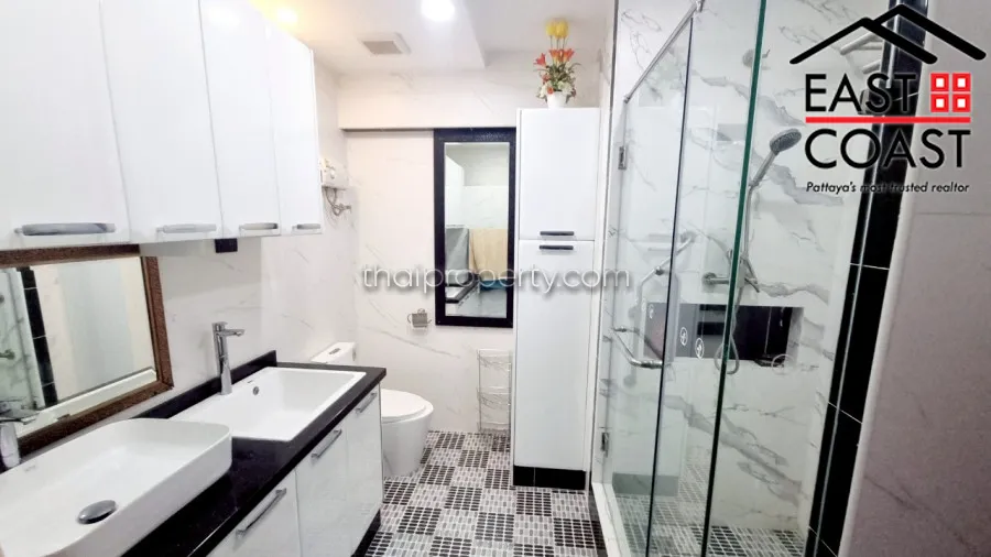 Jomtien Complex photo 14