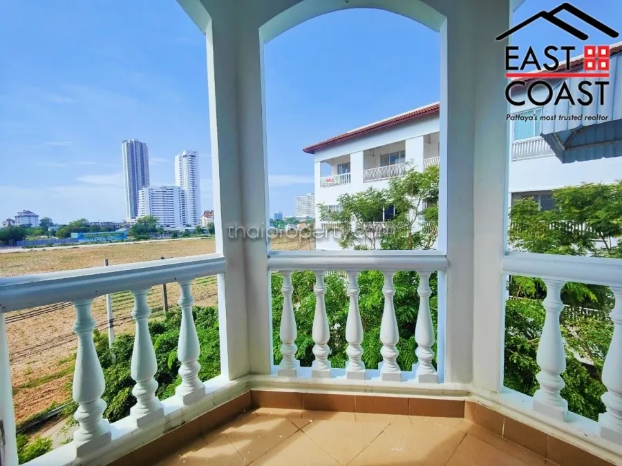 Baan Suan Lalana photo 11