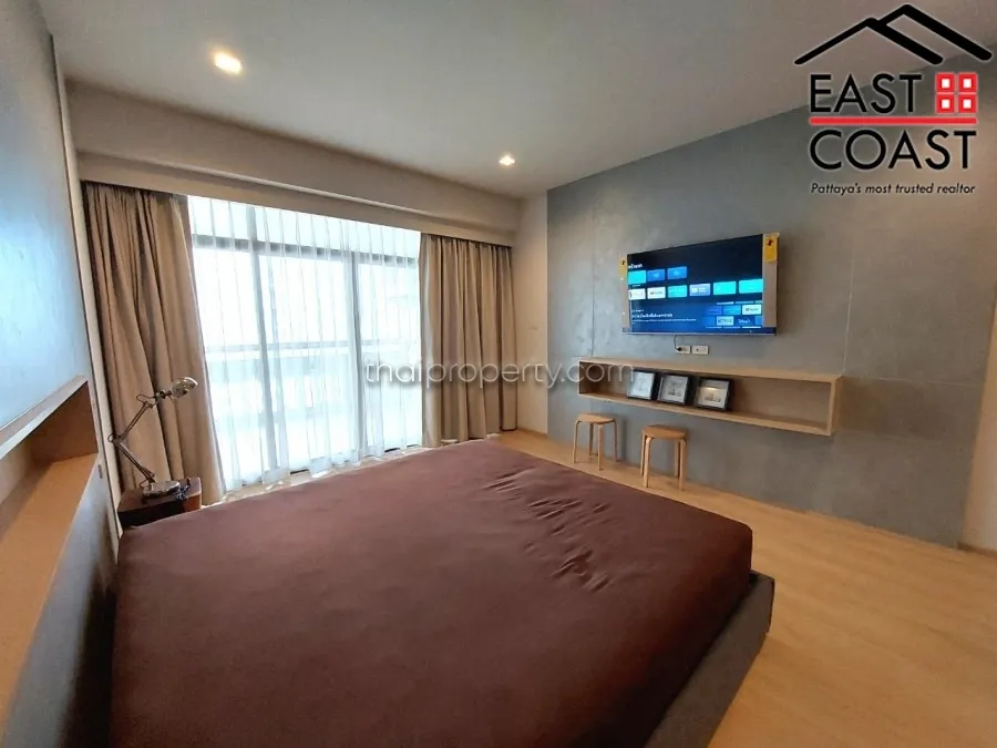 Jomtien Complex photo 9