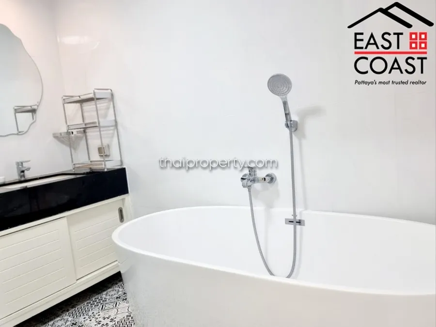 Beachfront Jomtien Residence photo 20