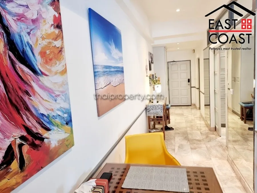 Jomtien Complex photo 4