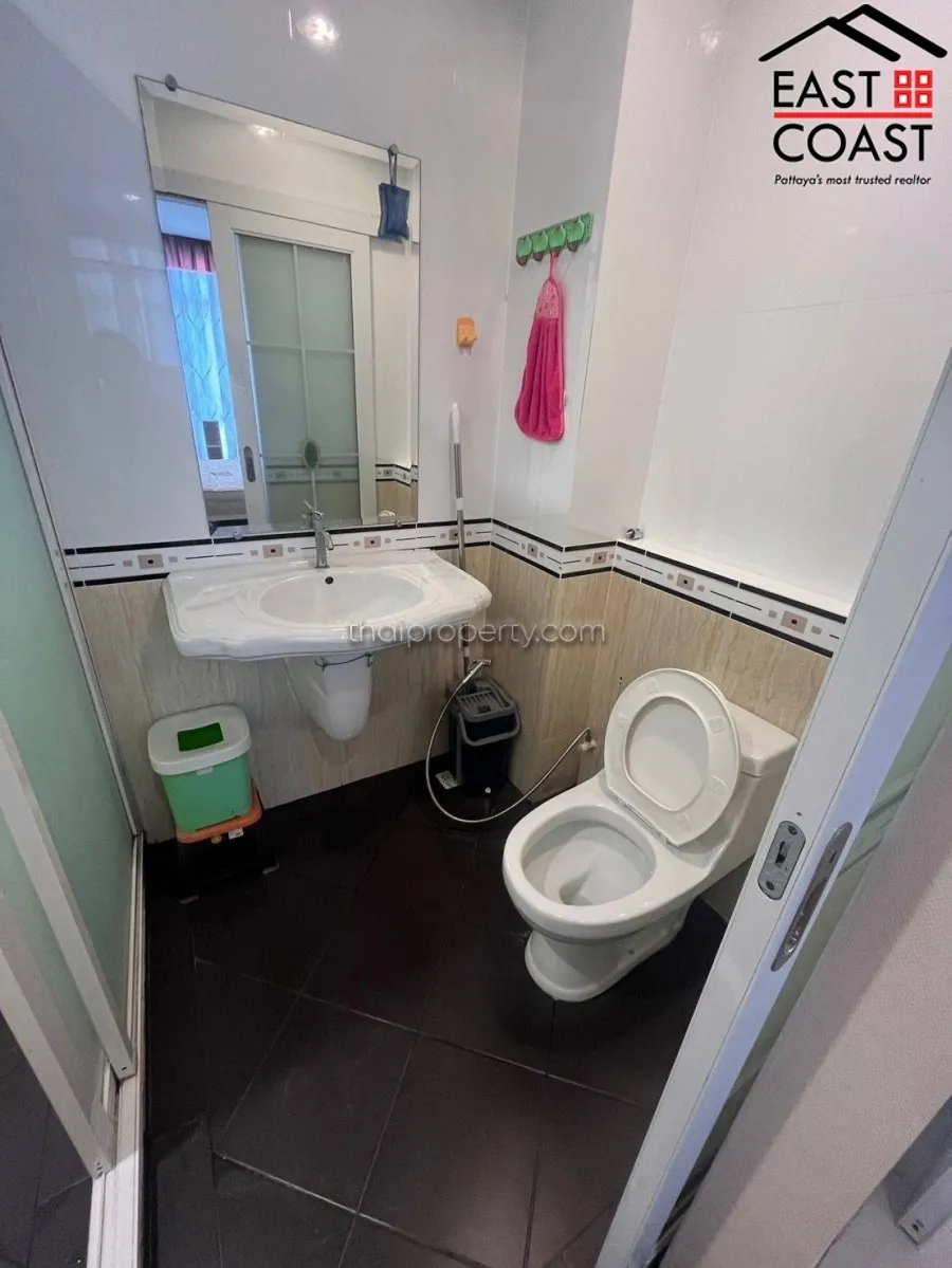 CC Condominium 1 photo 8