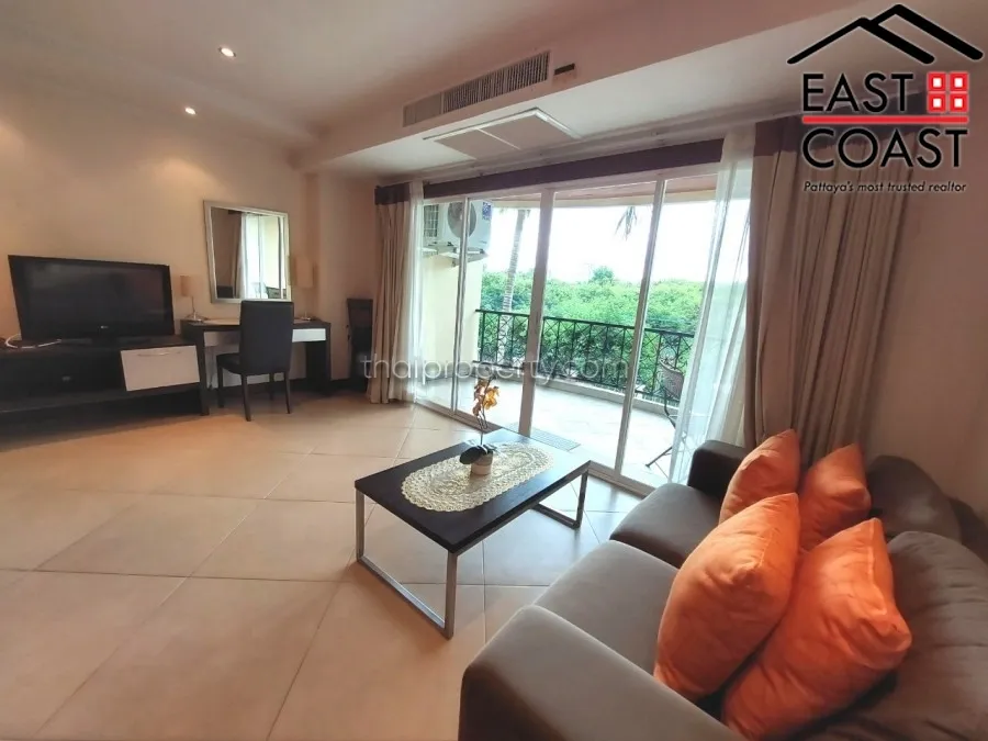 The Residence photo 9