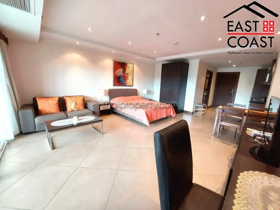 The Residence photo 10