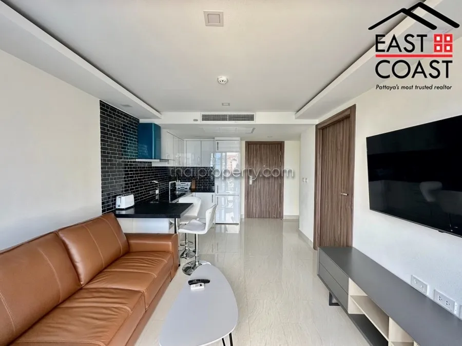 Grand Avenue Residence