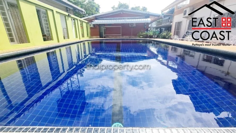 Phoonsuk (Pattaya) Resort photo 8