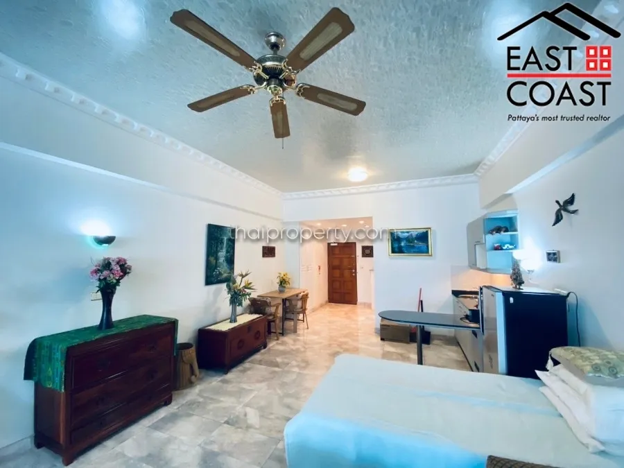 Jomtien Complex photo 13