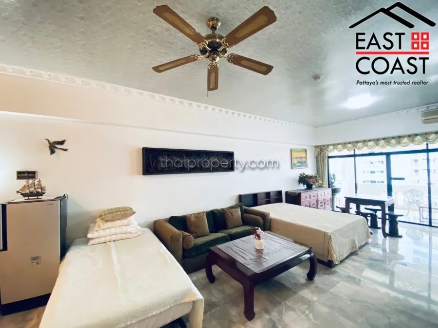 Jomtien Complex photo 11