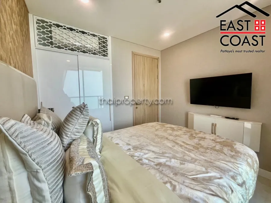 Copacabana Beach Jomtien photo 3