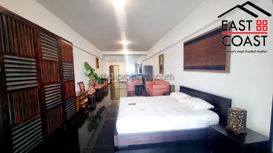 Jomtien Complex photo 10