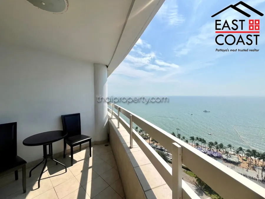 Jomtien Plaza photo 13