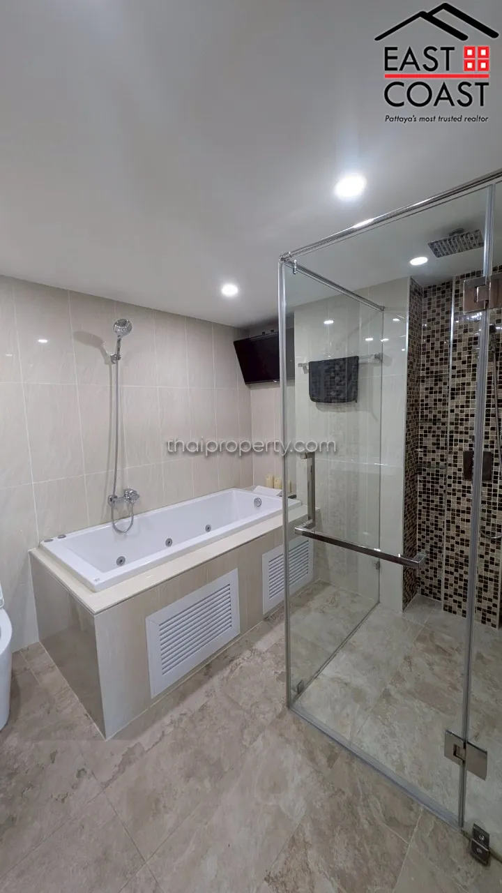 Grand Avenue Residence photo 19