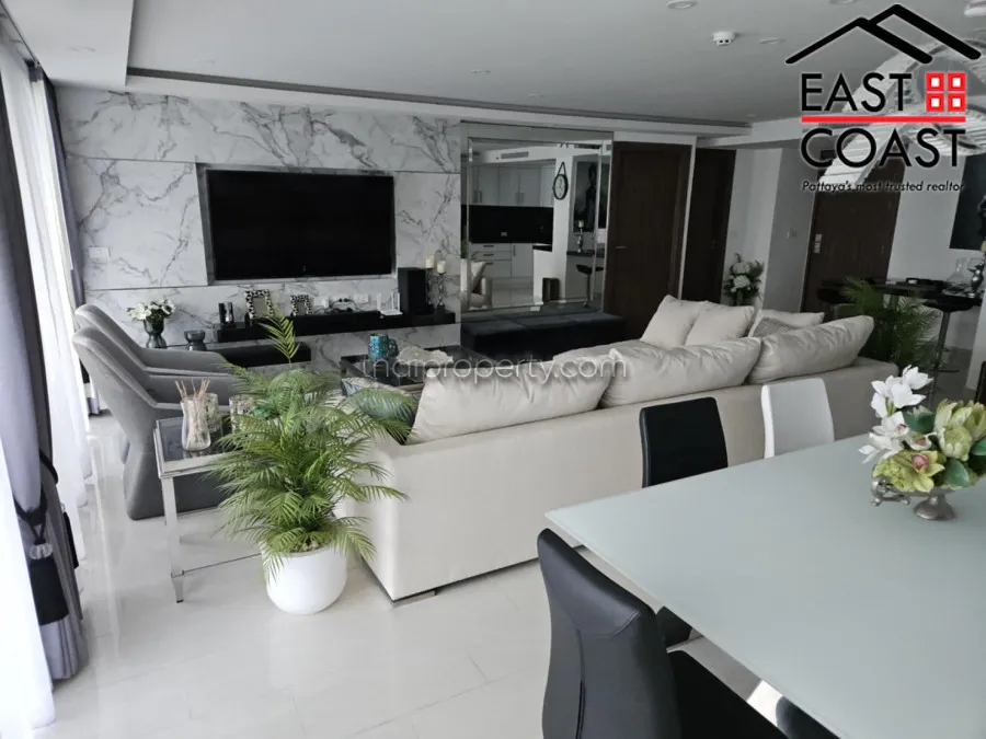 Grand Avenue Residence photo 3