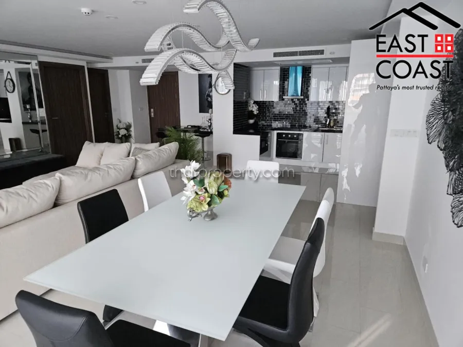 Grand Avenue Residence photo 27