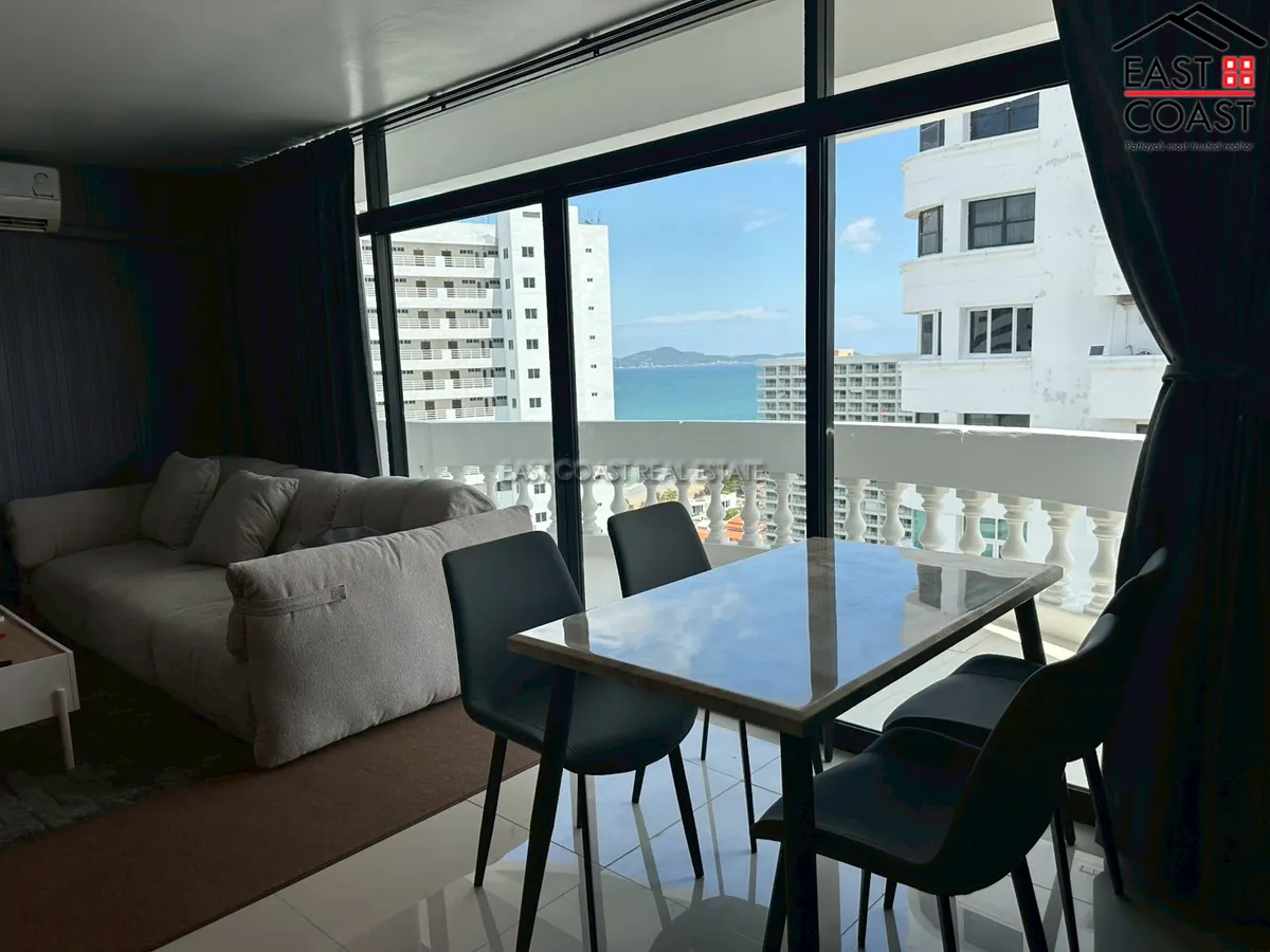 Jomtien Complex photo 13