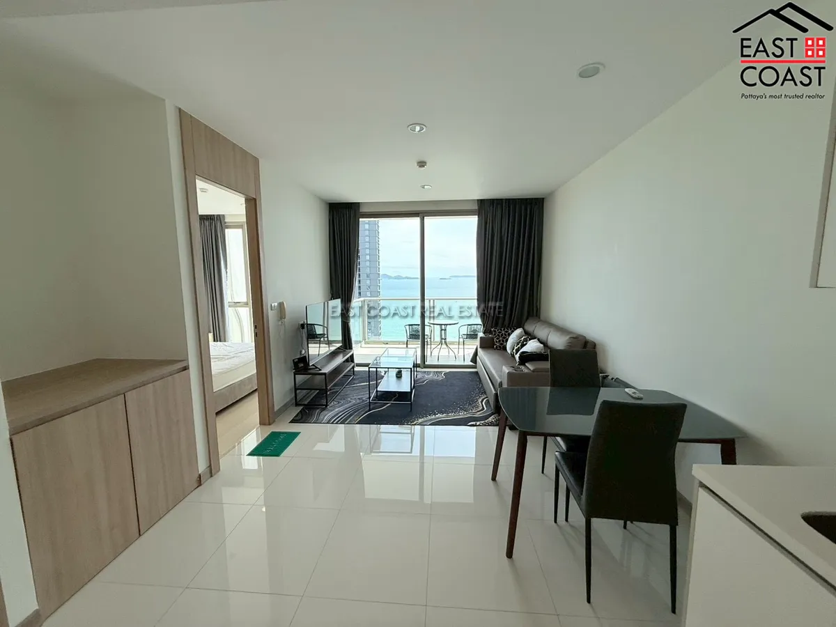 Riviera Wongamat photo 18