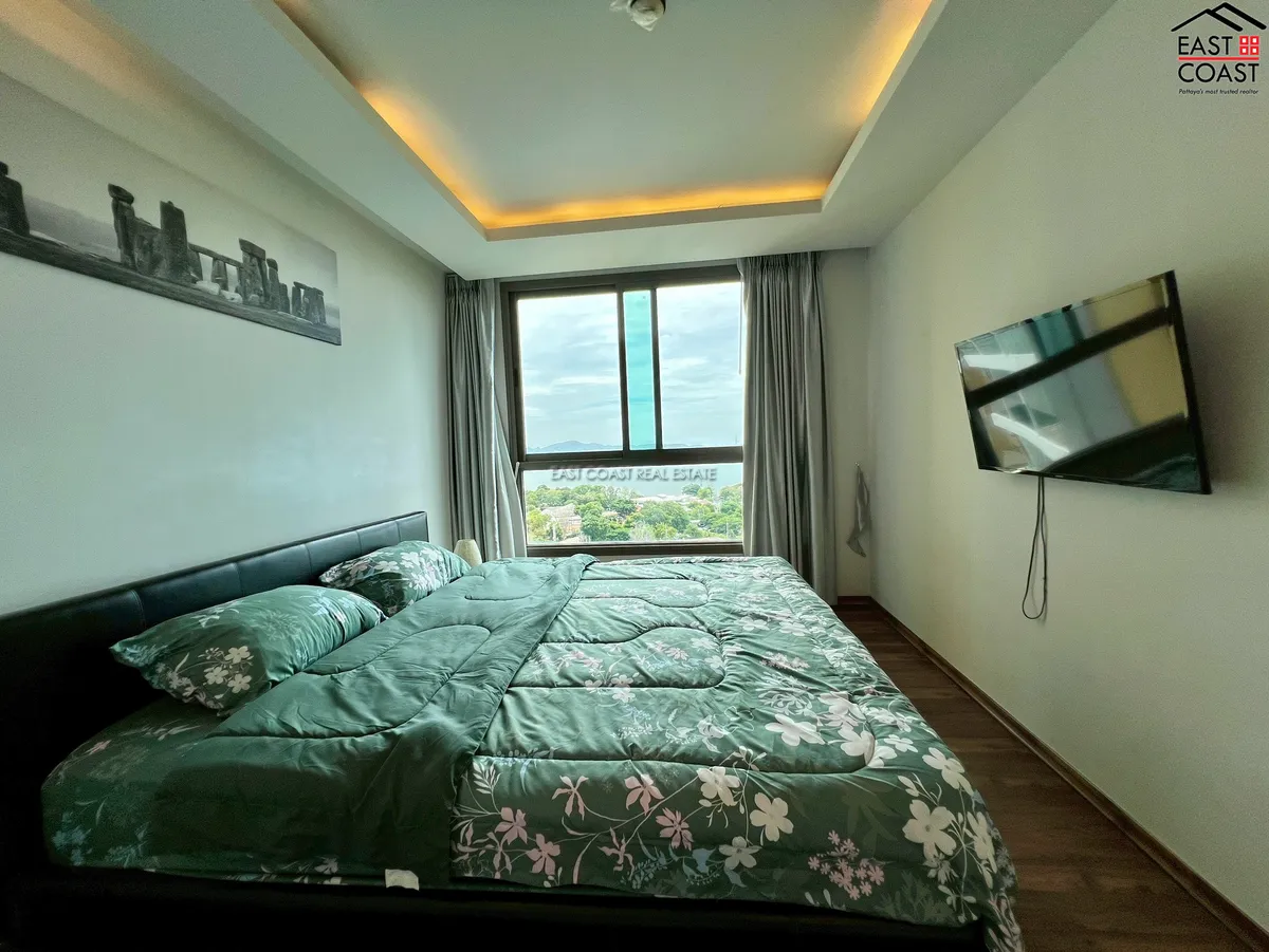 The Peak Towers photo 8