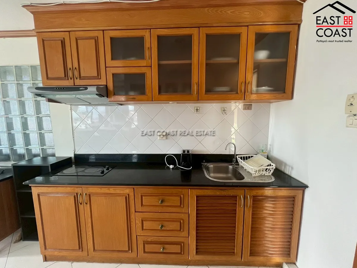 Jomtien Thip Condotel photo 7