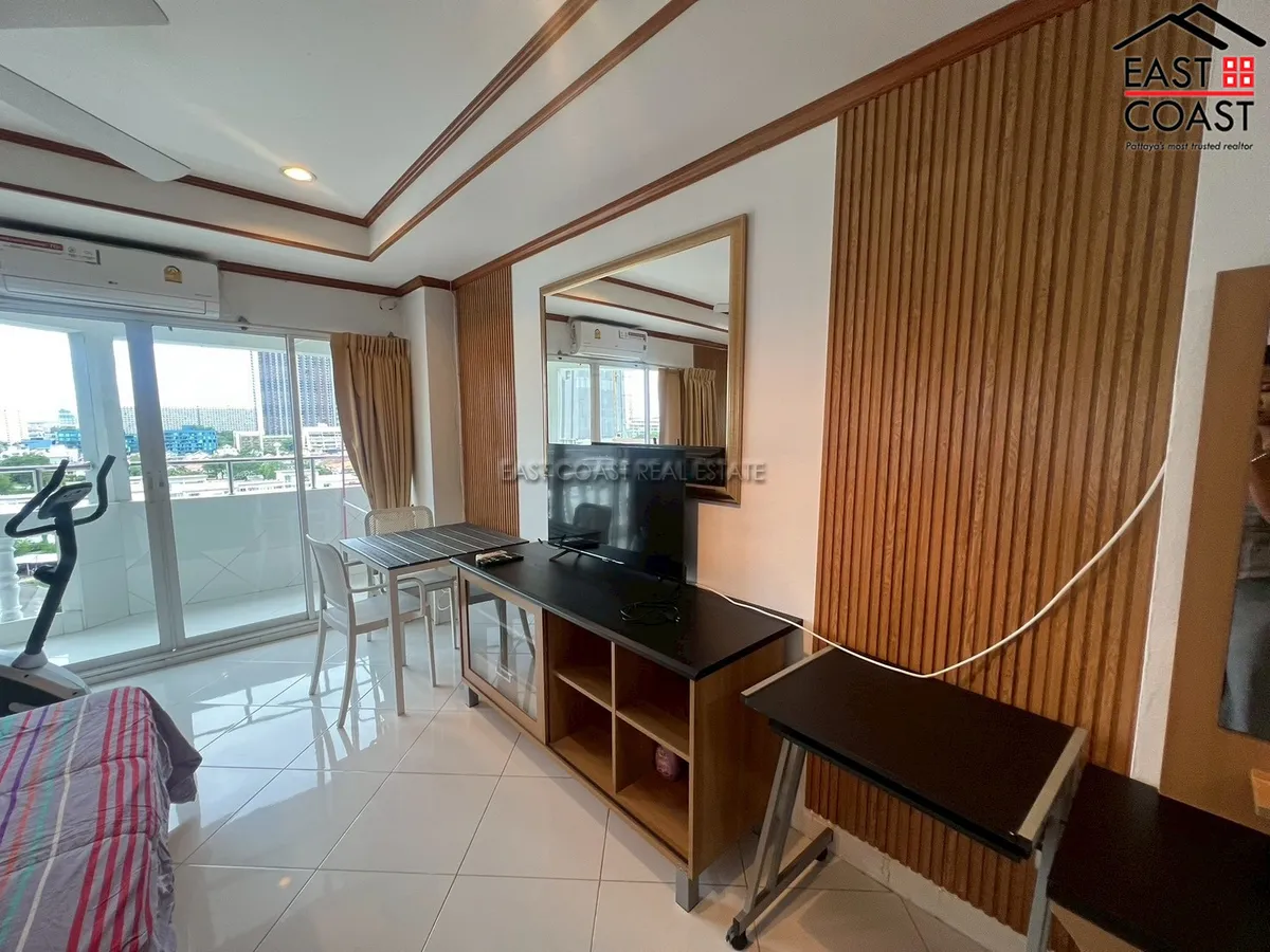 Jomtien Thip Condotel photo 19