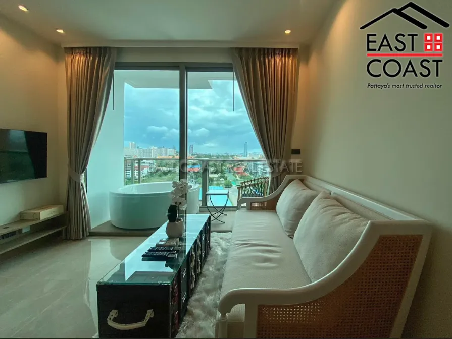 The Riviera Ocean Drive Jomtien photo 4