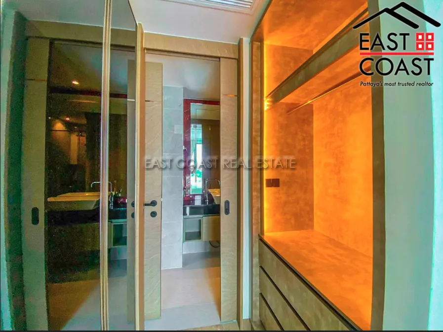 The Riviera Ocean Drive Jomtien photo 9