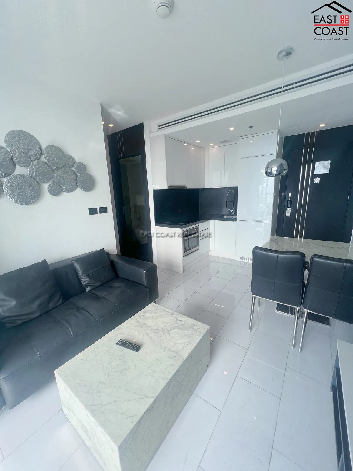 Sky Residences photo 24