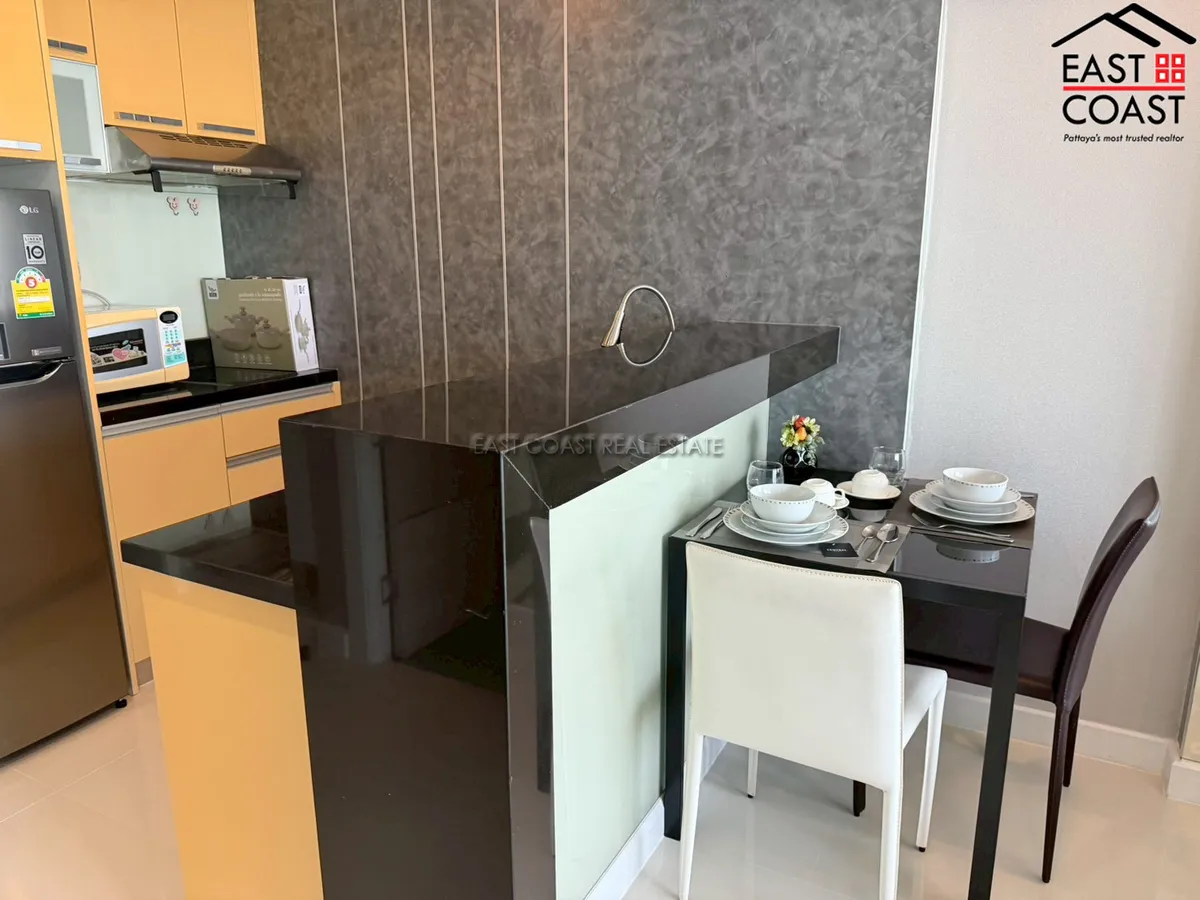 Apus Condominium photo 12